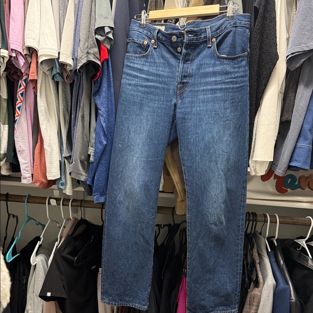 Levi's Women's Straight Leg Blue Jeans